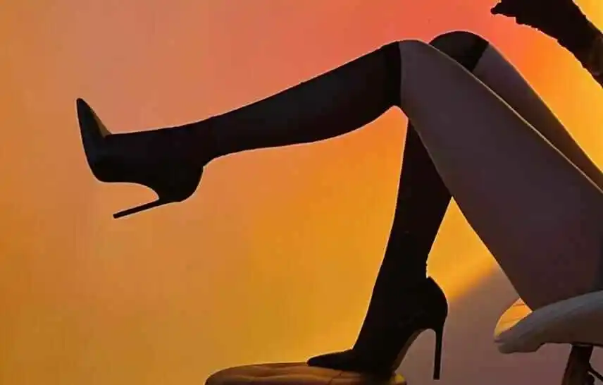 “spank”在BDSM中扮演的角色是什么? 一