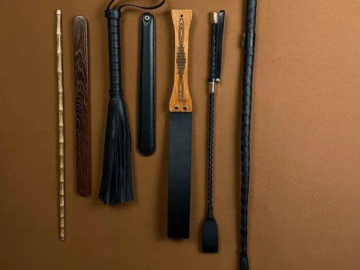 BDSM入圈,如何找到适合你的角色和伴侣? 一