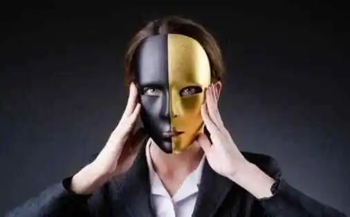 如果你的女王喜欢“羞辱”你该怎么办？ 一