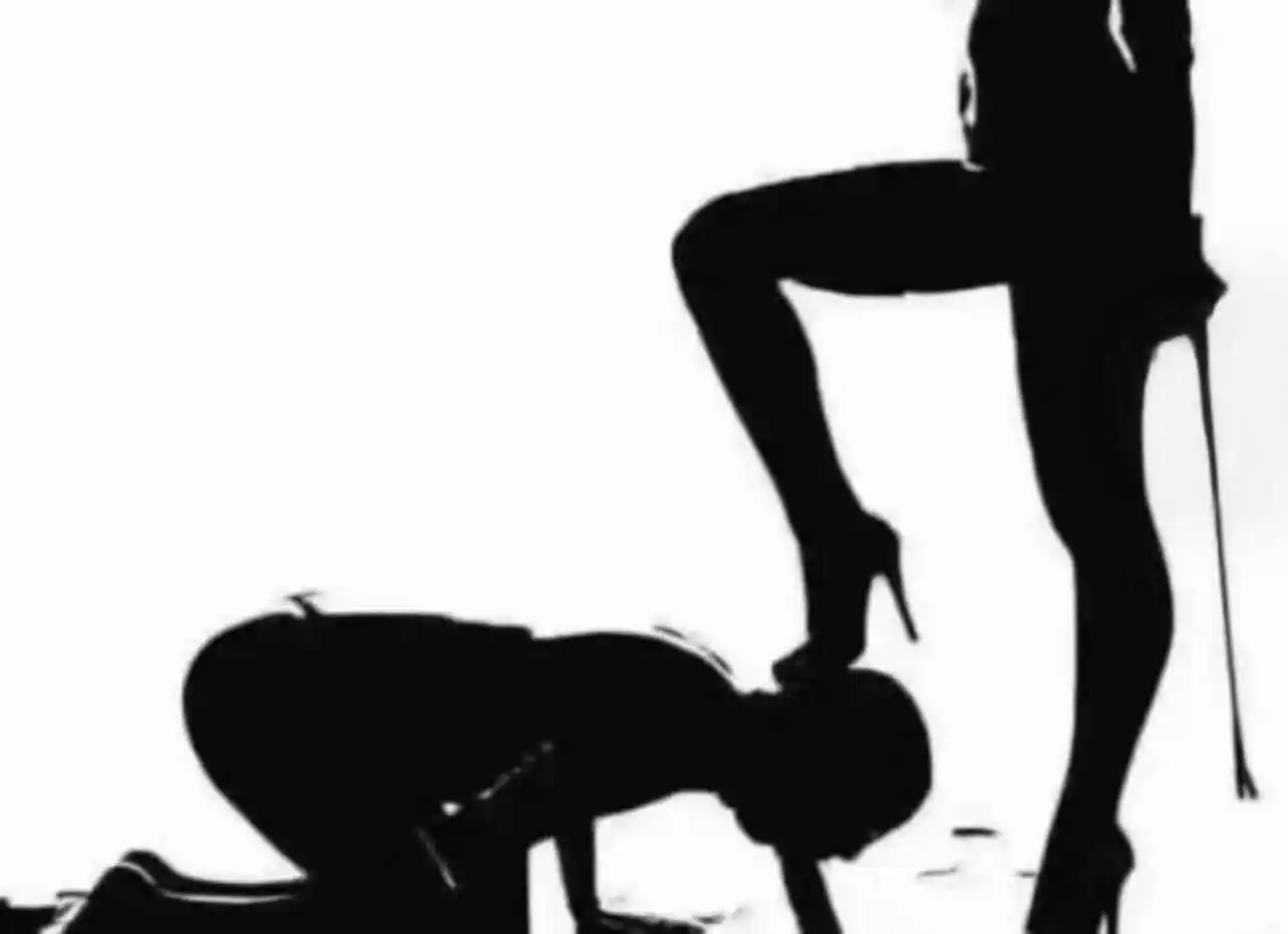 BDSM到底是什么?揭开这场激情与权力游戏的神秘面纱 一