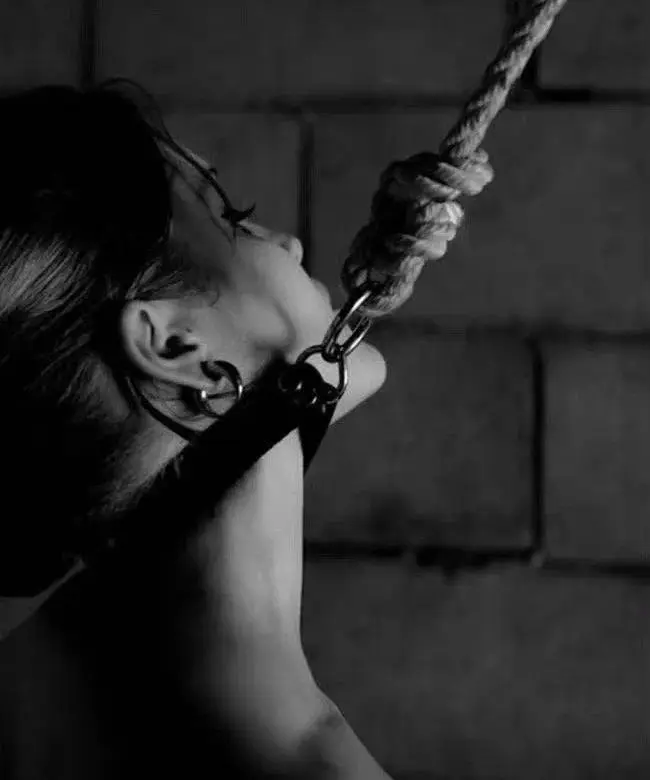 “brat属性”在BDSM游戏中的迷人魅力与挑战！ 一